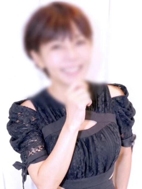ひなた♡Eカップスタイル抜群！ 人妻、密感女子専門店　五反田エース（人妻デリヘル）