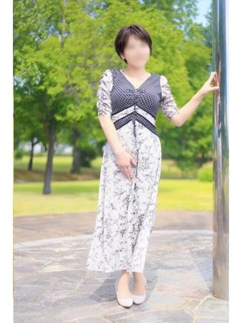 ひなた♡Eカップスタイル抜群！ 人妻、密感女子専門店　五反田エース（人妻デリヘル）