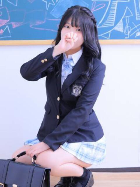 みみ 密着指導！バカンス学園 尼崎校（派遣型デリヘル）