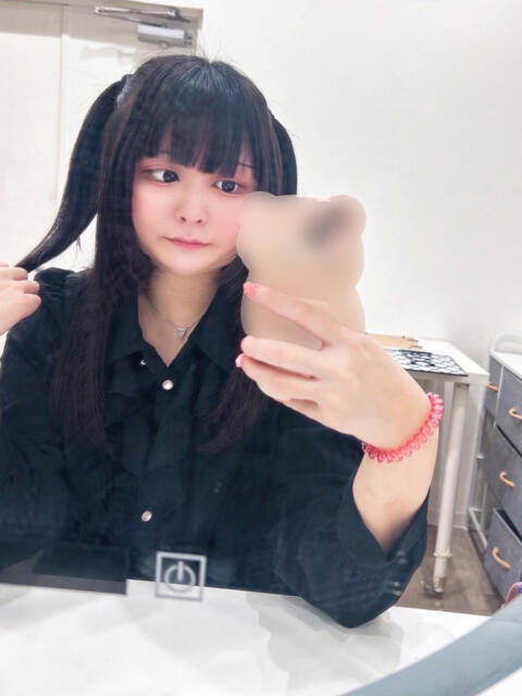 あゆ 山梨　風俗　デリヘル　 『ラブ＆ピース学園』（デリヘル）