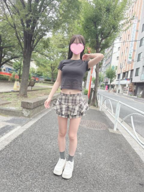体験入店『スレンダー美少女は童顔なのに色気MAX』 錦糸町派遣型JKリフレガチあい（派遣リフレ）