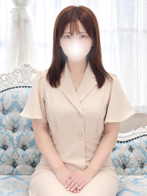 水瀬 新宿人妻城（人妻路上待ち合わせデリヘル）