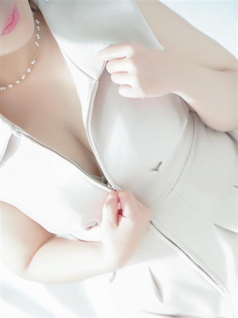 いちの 千葉人妻花壇（人妻デリヘル）