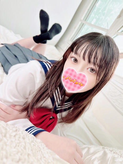 すずな 神田ハンドメイド（美少女手コキ専門店）