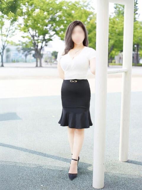 桐島環 こあくまな熟女たち 上野・御徒町店 (KOAKUMAグループ)（人妻・熟女デリヘル）
