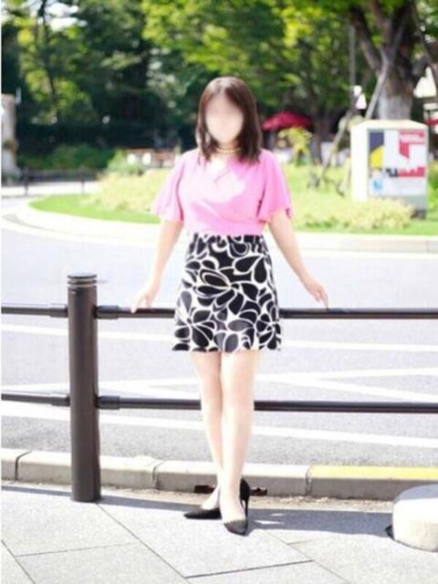 秋吉 美久 こあくまな熟女たち 鶯谷・日暮里店(KOAKUMAグループ)(人妻・熟女デリヘル)