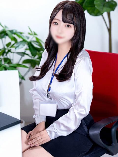 成瀬もも アソビザ女子社員 池袋支社(ホテヘル&デリヘル)