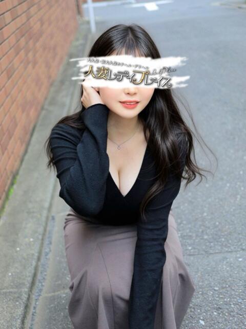りさ 人妻・若妻デリヘル レディプレイス（デリヘル（人妻若妻専門店））
