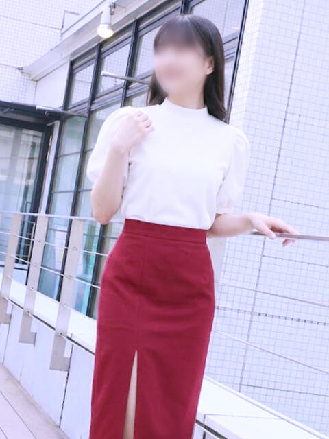 香里奈 ミセスラウンジ東京（人妻系デリヘル）