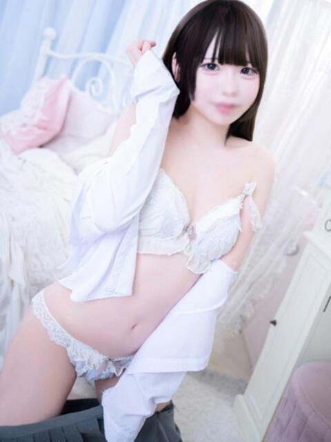 はづき E+アイドルスクール（デリヘル）