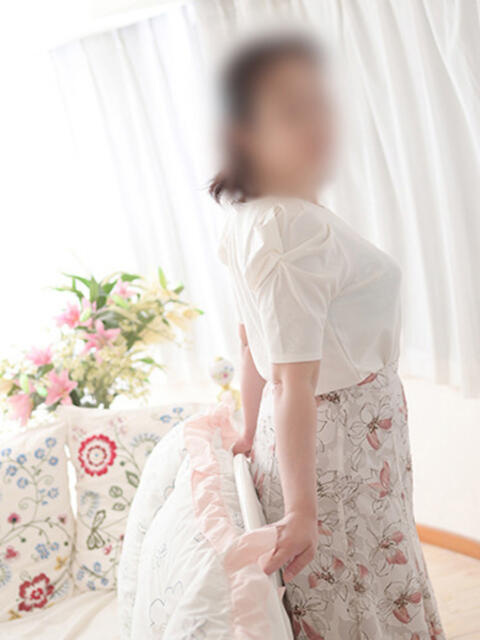 ゆりえ 奥様の実話 谷九店(人妻ホテヘル)