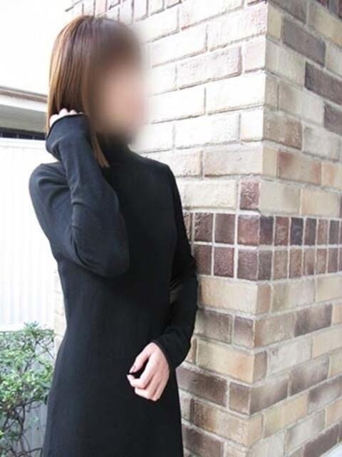 みな実 CLASSY（クラッシー）.神戸（待ち合わせ型人妻・淑女デリヘル）