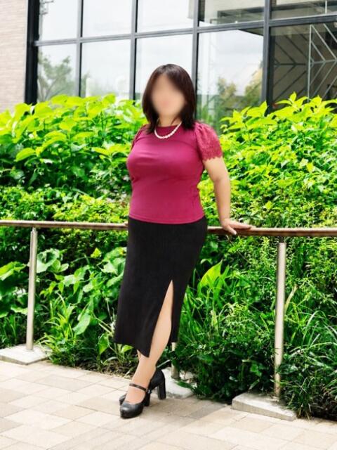 森崎 こはく こあくまな熟女たち 本厚木店(KOAKUMAグループ)(人妻・熟女デリヘル)
