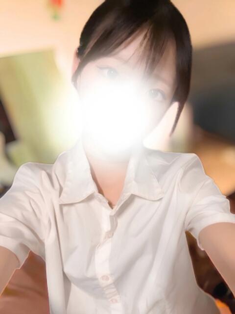 白瀬 きき RESEXY～リゼクシー～（【非風俗】メンズエステ）