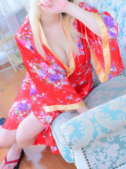 ひかり いざ候 別館（湯けむり系×寝座敷ツーショットキャバクラ）