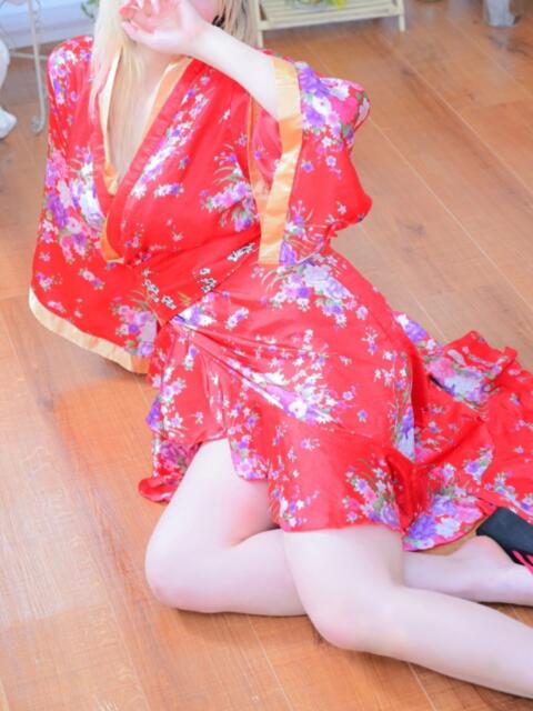 ひかり いざ候 別館（湯けむり系×寝座敷ツーショットキャバクラ）