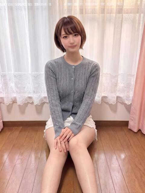 やこ♡超!美脚看護学生 ハイクラスド素人倶楽部(デリヘル)