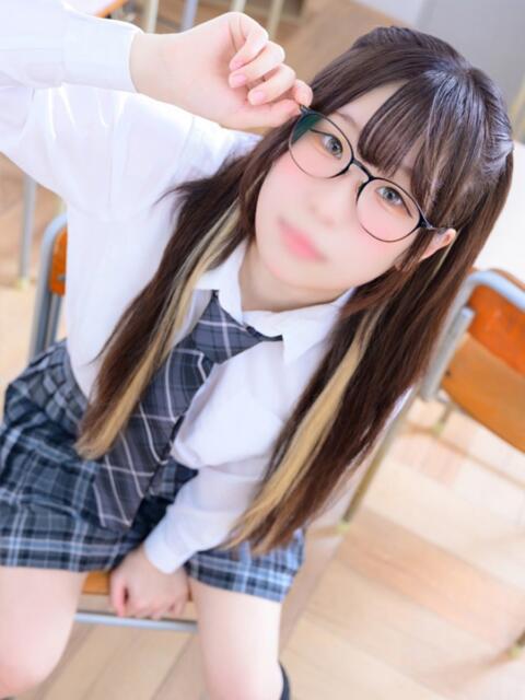 はるひ パンチラJK（ホテヘル＆デリヘル）