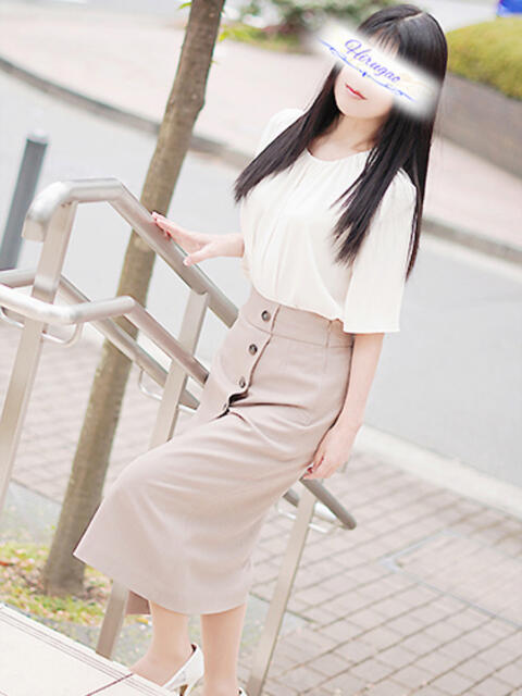 山下 昼顔妻 五反田店（人妻系デリヘル）