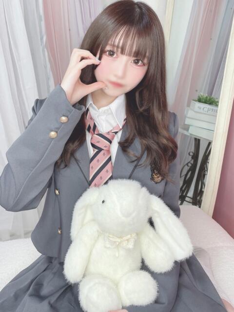 める E+アイドルスクール新宿・歌舞伎町店（デリヘル）