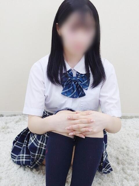 あき 優等生(本格学園イメクラ)