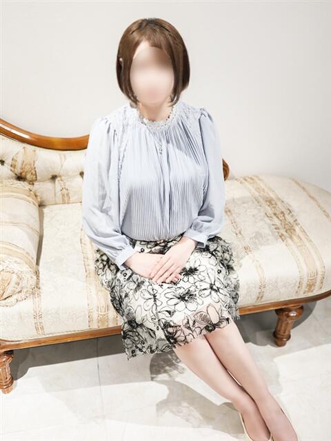 桃山 寧々 人妻セレブ宮殿（人妻デリヘル）