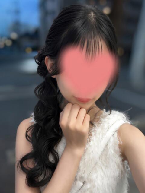 伊藤 はな RESEXY～リゼクシー～（【非風俗】メンズエステ）