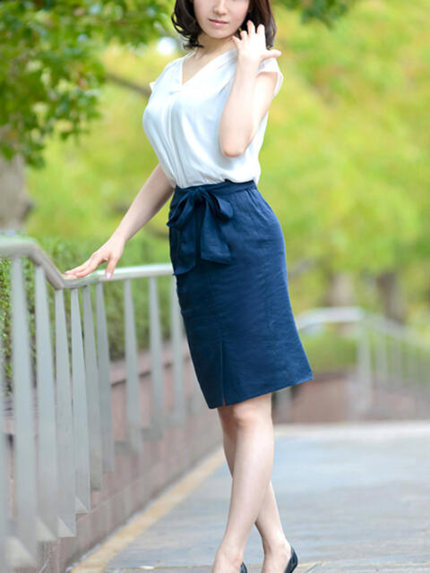 椎名 景子 大阪貴楼館(高級デリヘル)