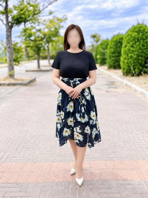 岩下 愛音 こあくまな人妻・熟女たち岡山店(KOAKUMAグループ)(人妻・熟女デリヘル)