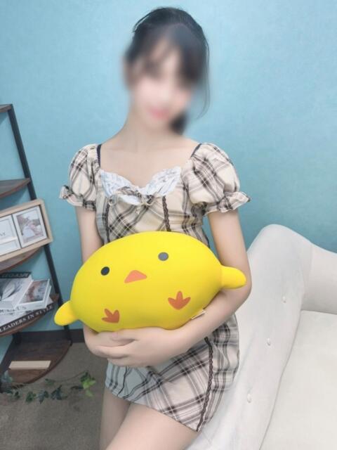 あや 横浜ひよこ倶楽部（素人系夜這いイメクラ）
