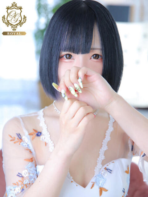 【ひとみ】アイドルの秘密のお仕事 おねだり本店　熊本（ソープランド）