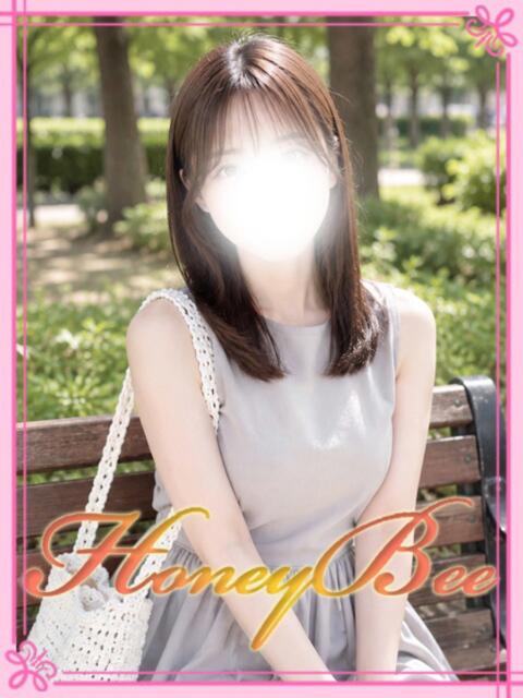 はづき（キス魔×激かわ小柄巨乳 HONEY BEE 大宮（デリヘル）