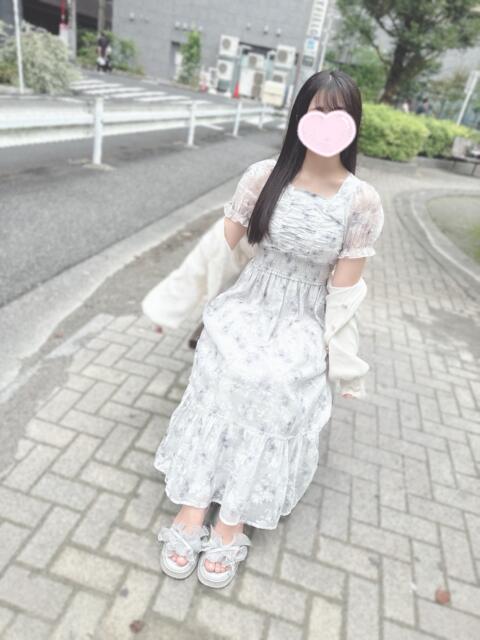 体験期間さき『上品さ強めのフェロモン感じる巨乳とろん顔美人』 錦糸町派遣型JKリフレガチあい（派遣リフレ）