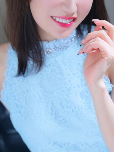 羽崎　玲加 トリプルクラウン（高級デリヘル）