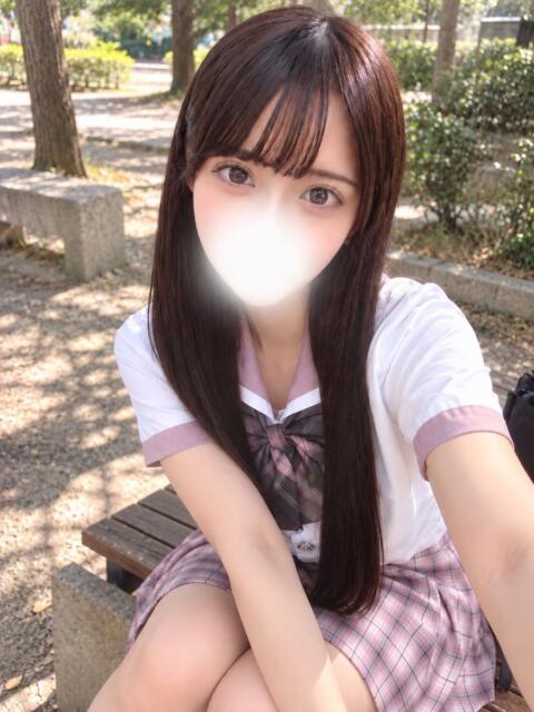 みお 学校帰りの妹に手コキしてもらった件 谷九（受付型オナクラ（手コキ））