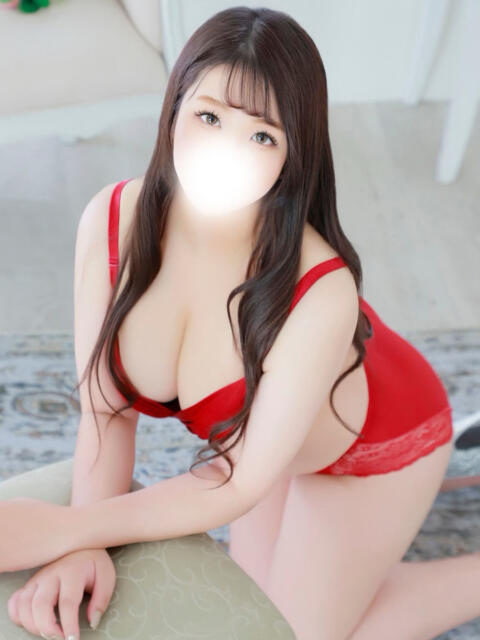 ひとみ ぽっちゃり巨乳素人専門店ぷにめろ渋谷店(ぽっちゃり系デリヘル)