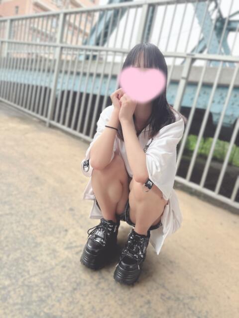 体験入店りる『真性激ロリ!リフレ完全未経験の天真爛漫にはまりすぎ注意!』 錦糸町派遣型JKリフレガチあい(派遣リフレ)