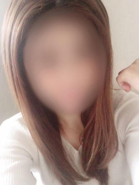 もえ~☆スラっとモデル並みの美脚♡ 新居浜・奥様物語（デリヘル）
