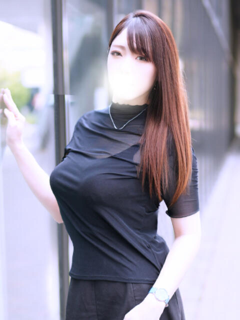 紗弥加 ミセスラウンジ東京（人妻系デリヘル）