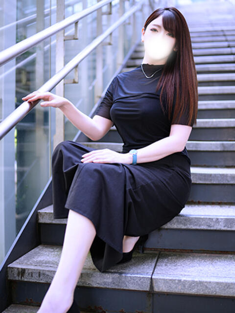 紗弥加 ミセスラウンジ東京（人妻系デリヘル）