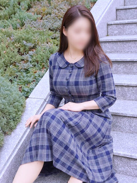 ひなた ミセスラウンジ東京（人妻系デリヘル）