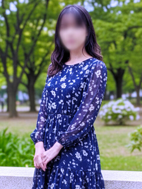 香奈 ミセスラウンジ東京(人妻系デリヘル)