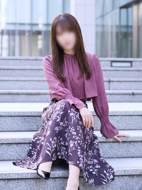 柚乃 ミセスラウンジ東京(人妻系デリヘル)