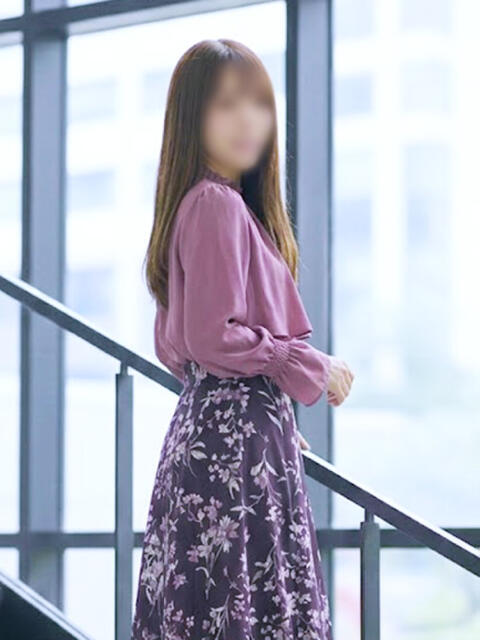 柚乃 ミセスラウンジ東京(人妻系デリヘル)