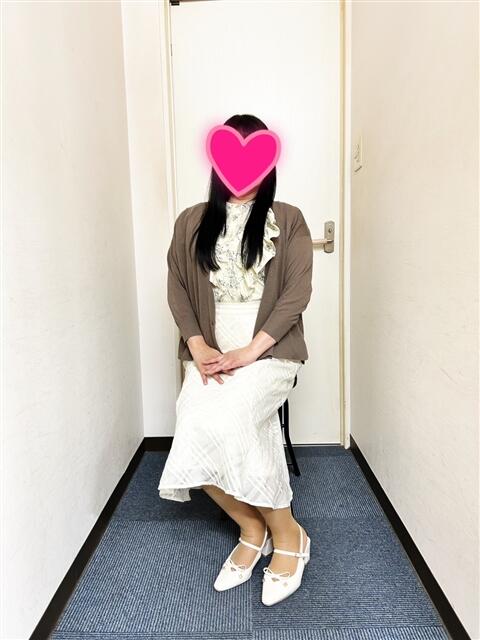 室田百合香 五十路マダム愛されたい熟女たち 福山店(カサブランカグループ)（熟女デリヘル）