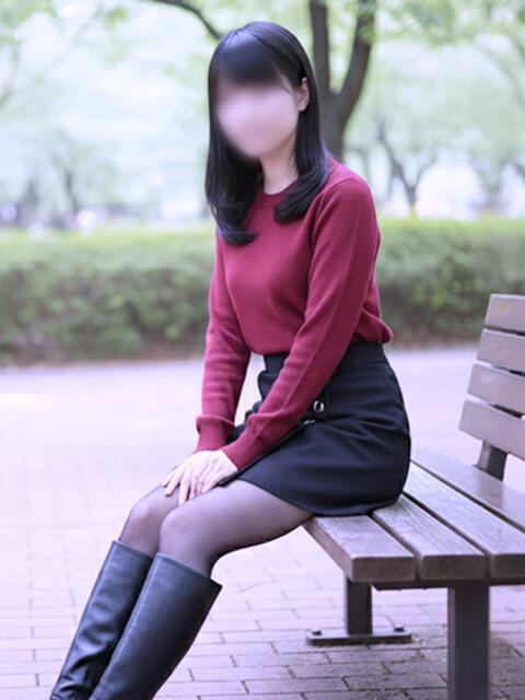 桜子 ミセスラウンジ東京（人妻系デリヘル）