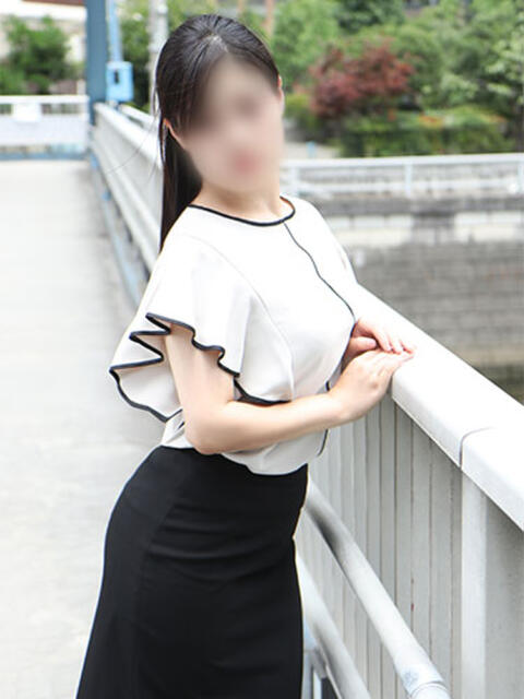 真実 ミセスラウンジ東京（人妻系デリヘル）