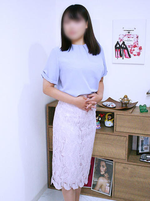 紗季 ミセスラウンジ東京（人妻系デリヘル）