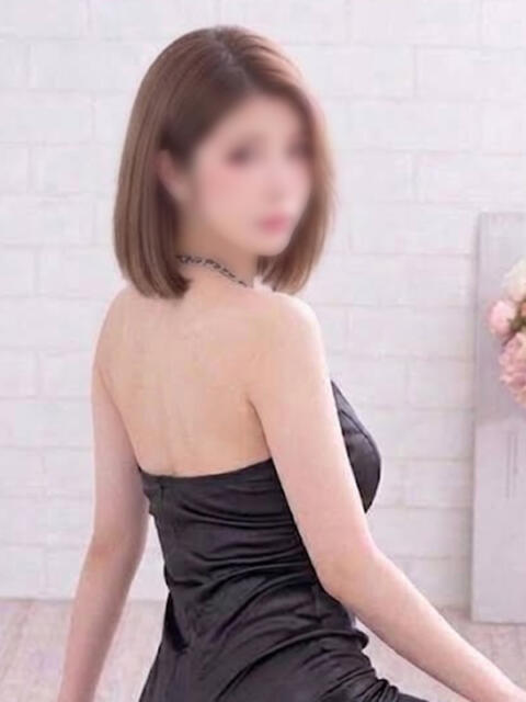 すもも 最高級 エロエロ奥様 成田店（人妻系デリヘル）