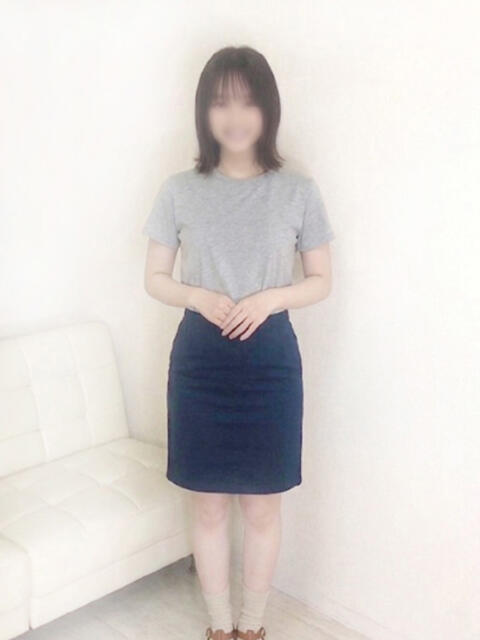 なつき クリーム(素人コスプレイメクラ)